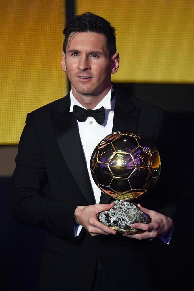 范弗里特：密集赛程与长途奔波是伤病率上升的主因（范弗里特直言：赛程过密与长途奔波导致伤病率攀升）