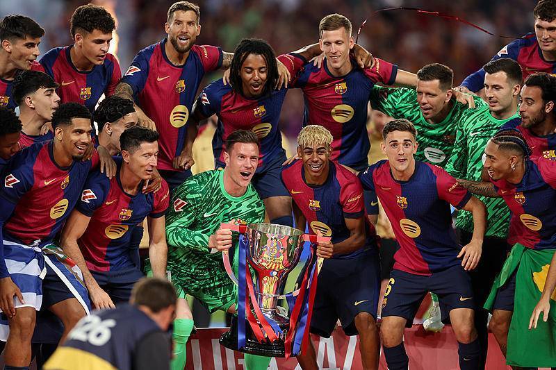 TA：卢克曼一月份离开亚特兰大的可能性非常小（TA：卢克曼一月离开亚特兰大的机会微乎其微）