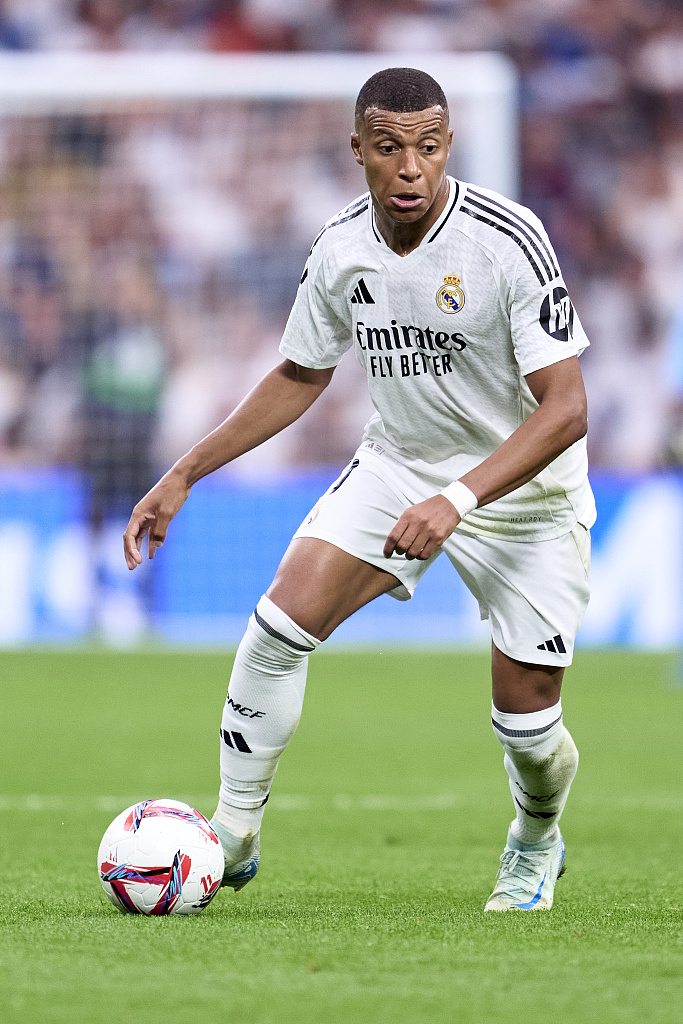 马卡发布的投票显示，86%皇马球迷支持卖掉维尼修斯（马卡投票结果：86%皇马球迷赞成出售维尼修斯）