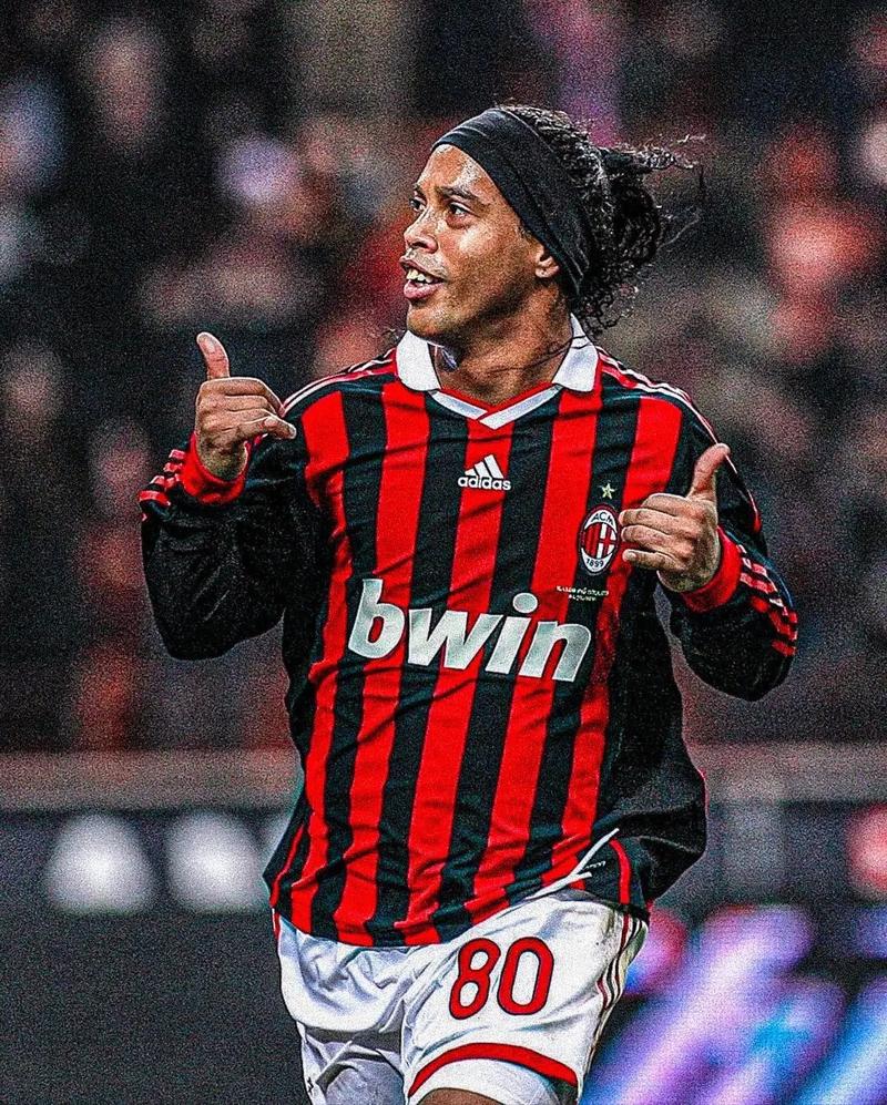 足协杯创历史摘亚背后：河南足球31 年坚守与酒祖杜康护航（河南足球31载坚守，在酒祖杜康护航下创足协杯历史性亚军）