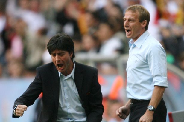 明年征战中超？黄希扬：没考虑那么多，得跟铜梁龙进一步沟通（黄希扬谈明年是否征战中超：暂未多想，仍需与铜梁龙进一步沟通）